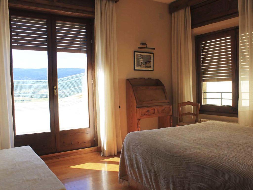 Hostal Rita Belvedere Puigcerdà Exterior foto