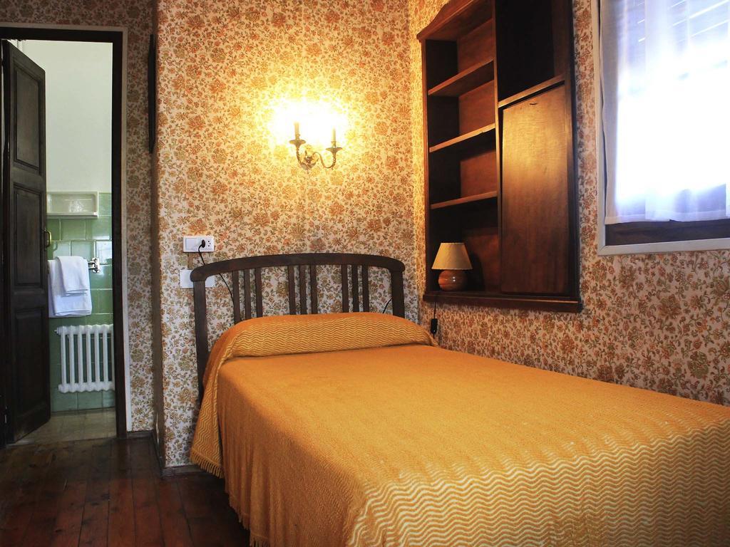 Hostal Rita Belvedere Puigcerdà Zimmer foto